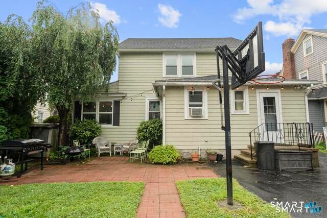 34 Glenwood Avenue, Stratford, CT 06614
