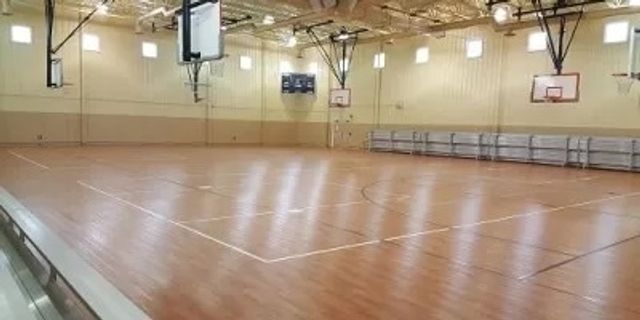 700 Brighton Drive, Pingree Grove, IL 60140