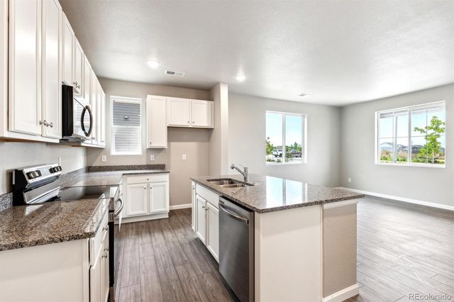 275 Shoveler Way, Johnstown, CO 80534