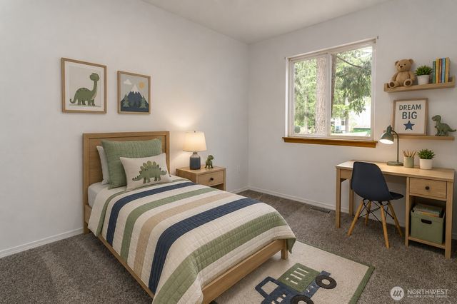 624 SE Pine Road, Port Orchard, WA 98367