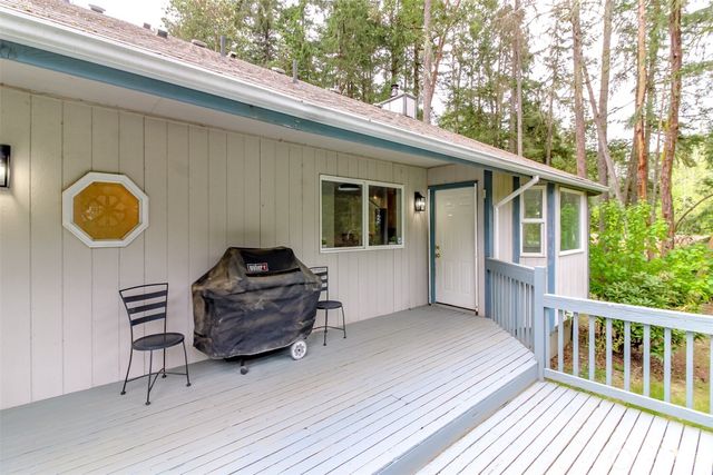 624 SE Pine Road, Port Orchard, WA 98367
