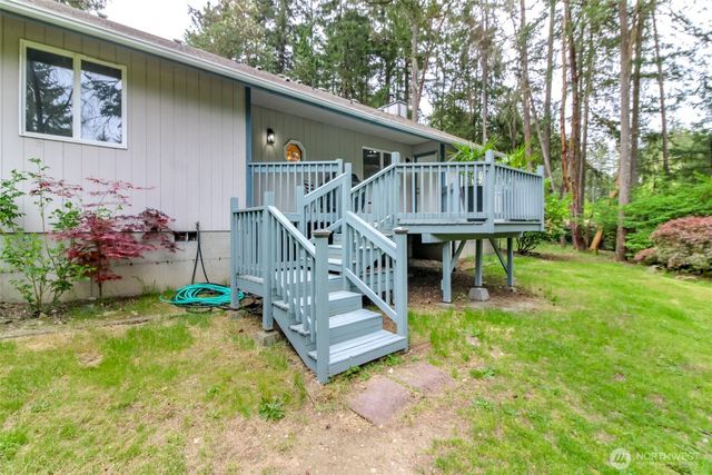 624 SE Pine Road, Port Orchard, WA 98367