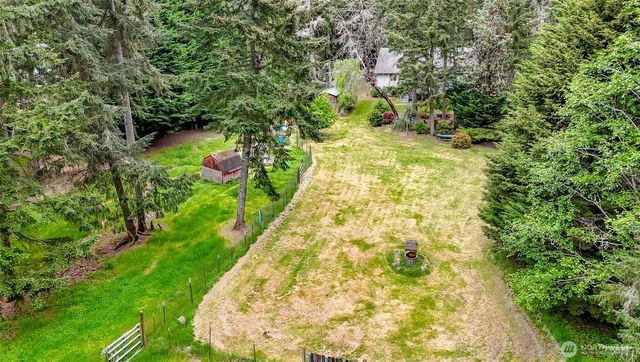 624 SE Pine Road, Port Orchard, WA 98367