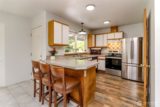 624 SE Pine Road, Port Orchard, WA 98367
