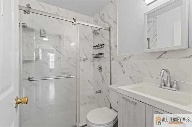 30 Fillmore Avenue, Carteret, NJ 07008