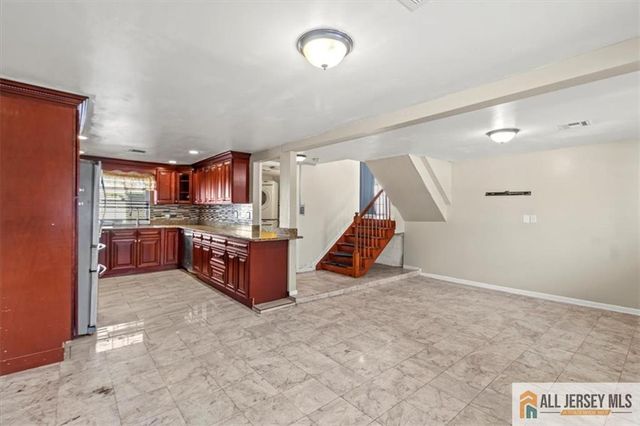 30 Fillmore Avenue, Carteret, NJ 07008