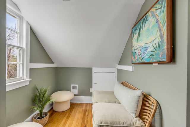 140 Spring Street, Charleston, SC 29403