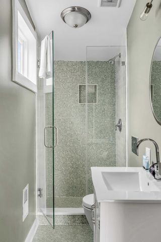 140 Spring Street, Charleston, SC 29403