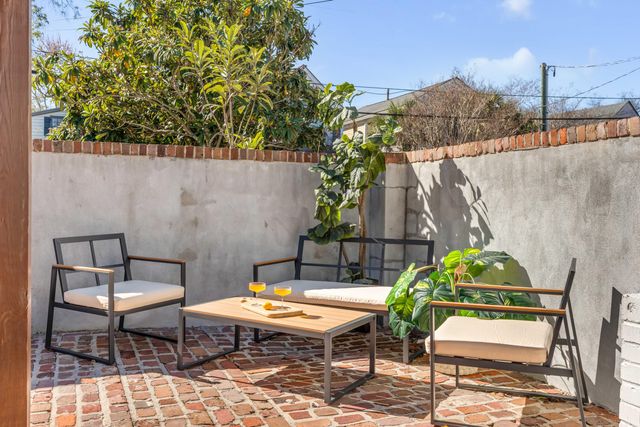 140 Spring Street, Charleston, SC 29403