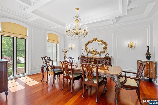 1 Sandstone Ridge, Upper Saddle River, NJ 07458