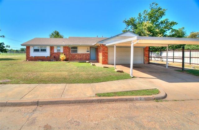 2 Philbrook Drive, Oklahoma City, OK 73109