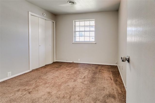 2 Philbrook Drive, Oklahoma City, OK 73109
