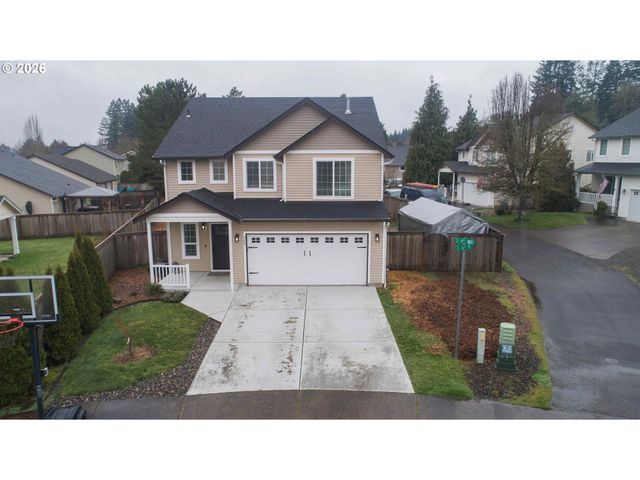 306 E 16TH Pl, La Center, WA 98629
