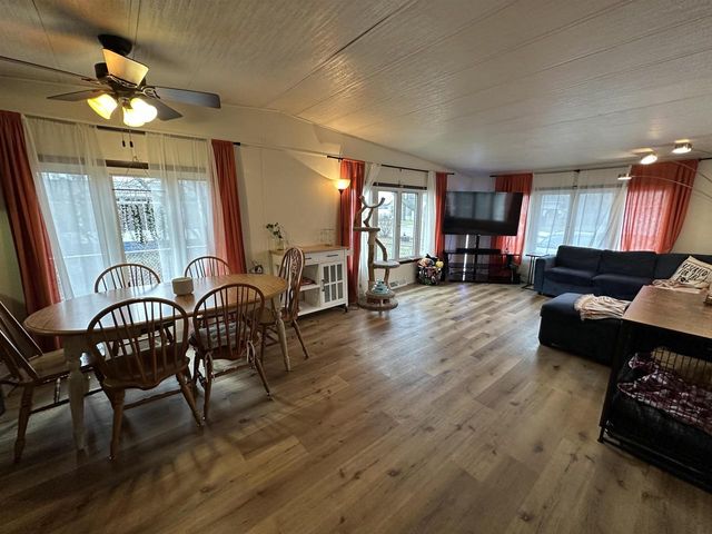 7 Lapidary Lane, Janesville, WI 53548