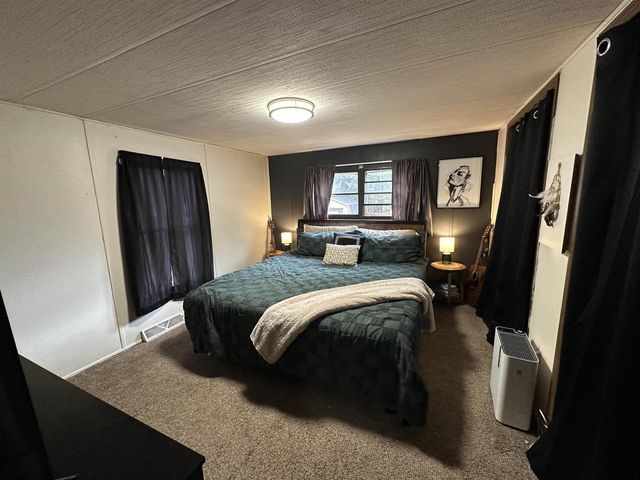 7 Lapidary Lane, Janesville, WI 53548