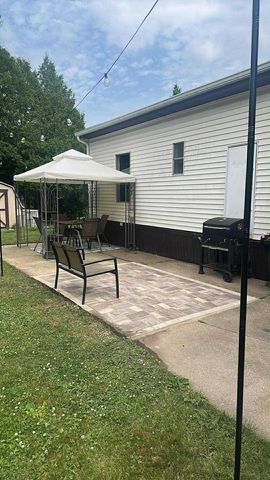 7 Lapidary Lane, Janesville, WI 53548