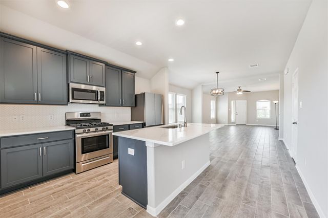 13114 Dalvay Beach Drive, La Marque, TX 77568