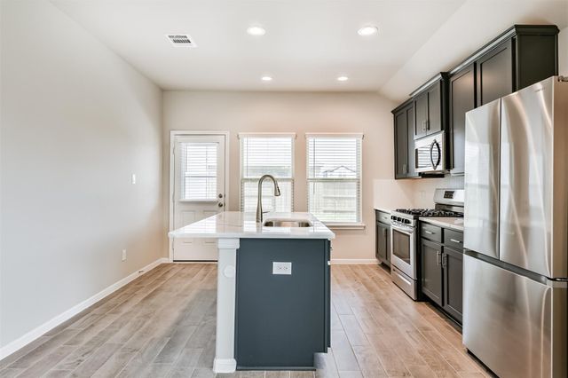 13114 Dalvay Beach Drive, La Marque, TX 77568