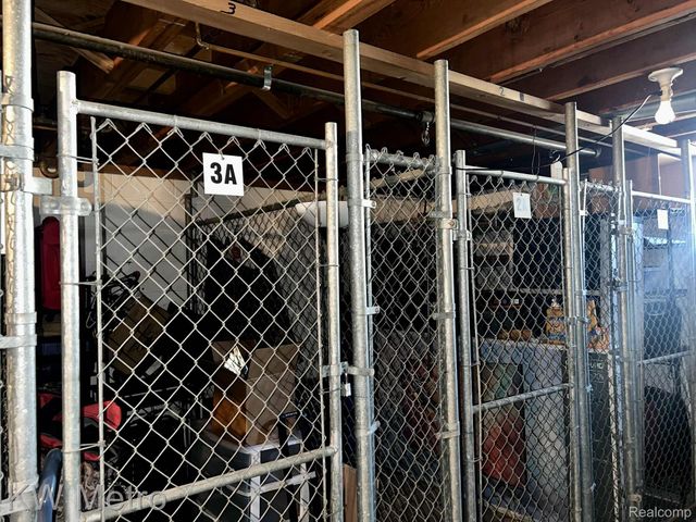 15219 E 9 Mile Road 3A, Eastpointe, MI 48021