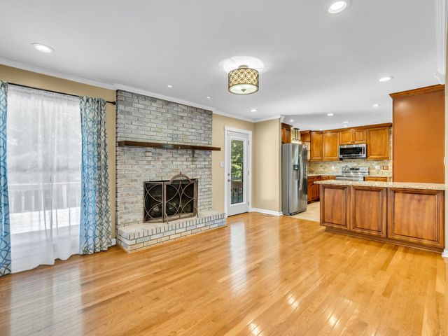 3043 Trough Springs Rd, Clarksville, TN 37043