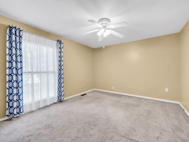 3043 Trough Springs Rd, Clarksville, TN 37043