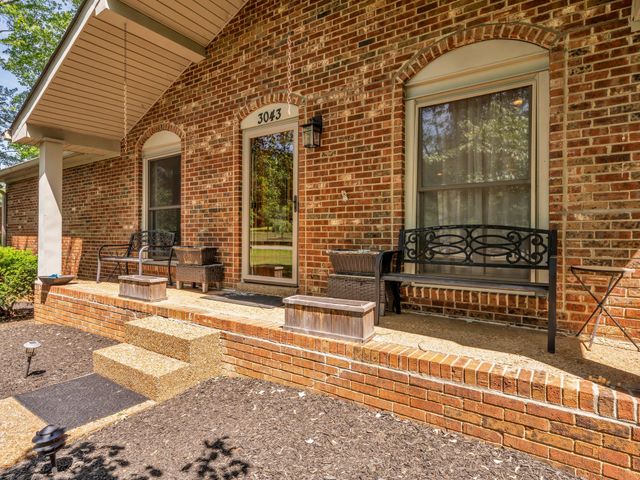 3043 Trough Springs Rd, Clarksville, TN 37043