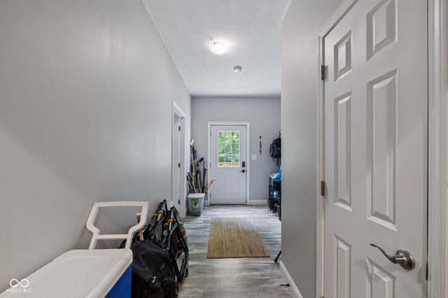 8130 E Lake Shore Drive, Rockville, IN 47872