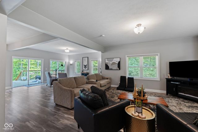 8130 E Lake Shore Drive, Rockville, IN 47872