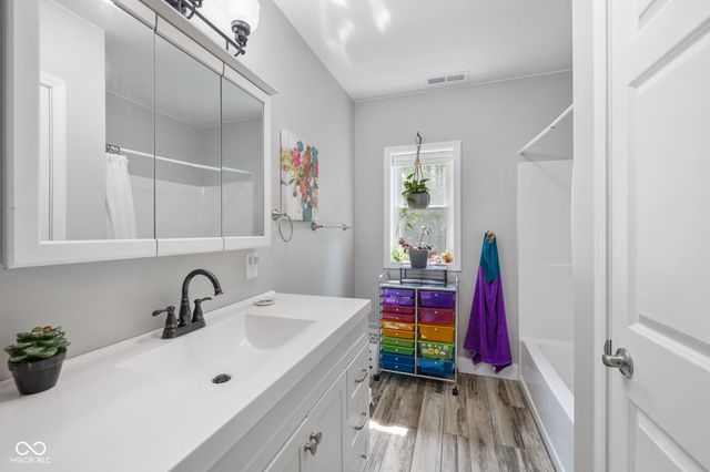 8130 E Lake Shore Drive, Rockville, IN 47872