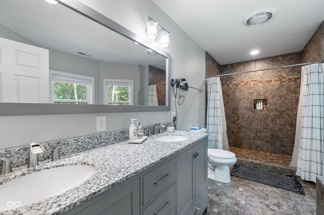 8130 E Lake Shore Drive, Rockville, IN 47872