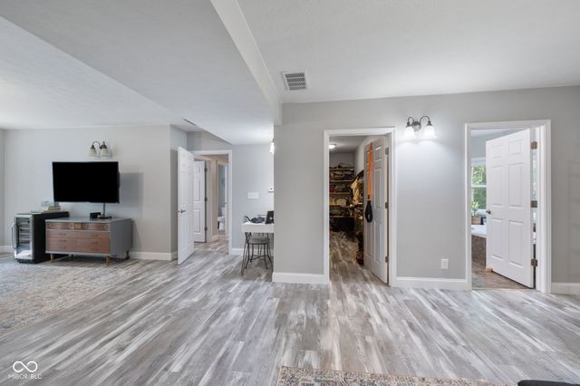 8130 E Lake Shore Drive, Rockville, IN 47872