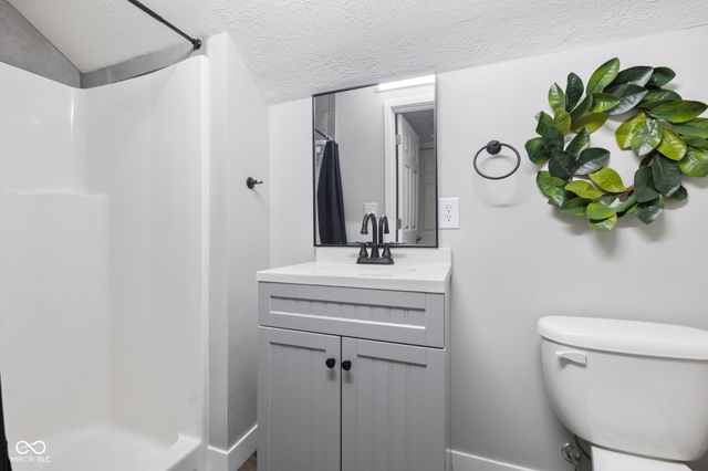 8130 E Lake Shore Drive, Rockville, IN 47872