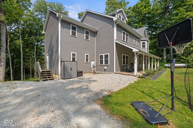 8130 E Lake Shore Drive, Rockville, IN 47872