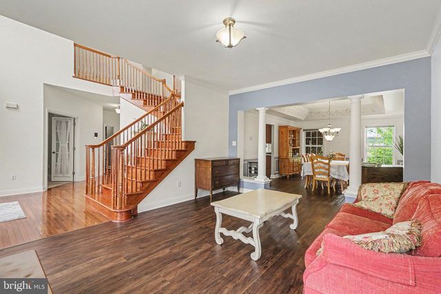 7329 COBBLE STONE DR, Harrisburg, PA 17112