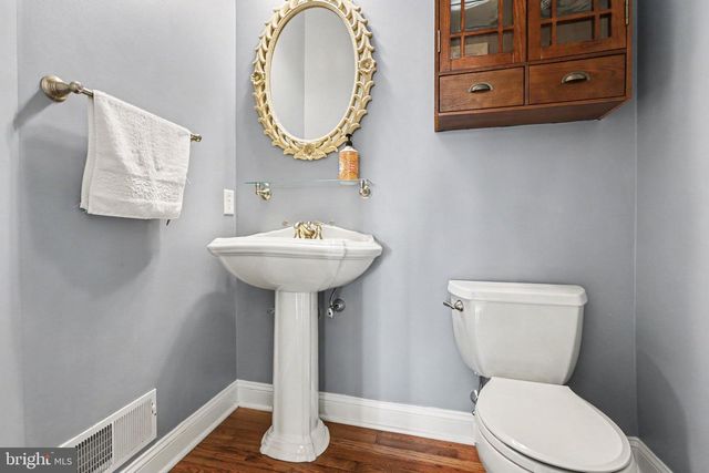 7329 COBBLE STONE DR, Harrisburg, PA 17112