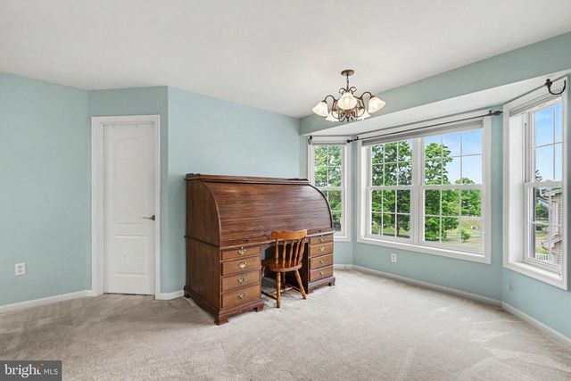 7329 COBBLE STONE DR, Harrisburg, PA 17112