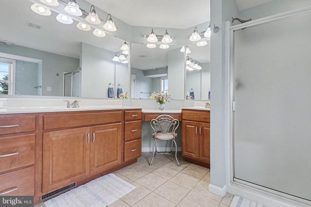 7329 COBBLE STONE DR, Harrisburg, PA 17112