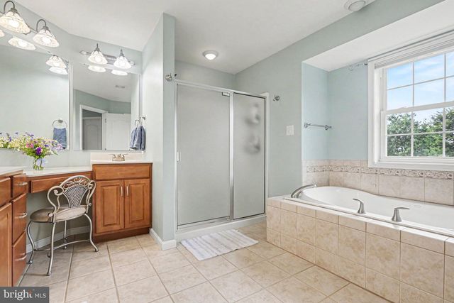 7329 COBBLE STONE DR, Harrisburg, PA 17112