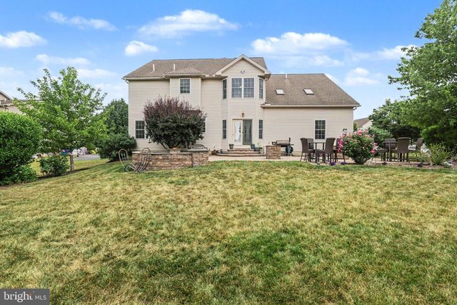 7329 COBBLE STONE DR, Harrisburg, PA 17112