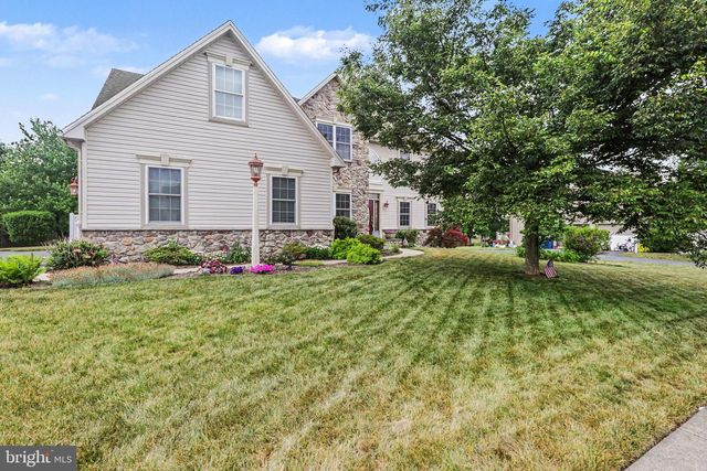 7329 COBBLE STONE DR, Harrisburg, PA 17112