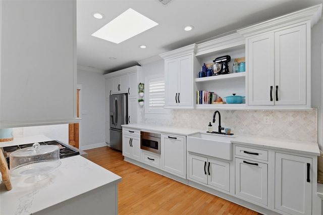 3318 W PALMIRA AVENUE, Tampa, FL 33629