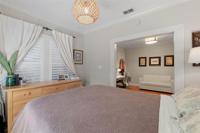 3318 W PALMIRA AVENUE, Tampa, FL 33629