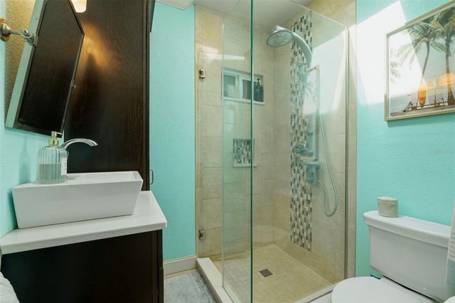 3318 W PALMIRA AVENUE, Tampa, FL 33629