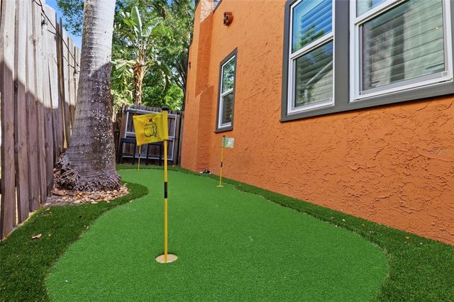 3318 W PALMIRA AVENUE, Tampa, FL 33629