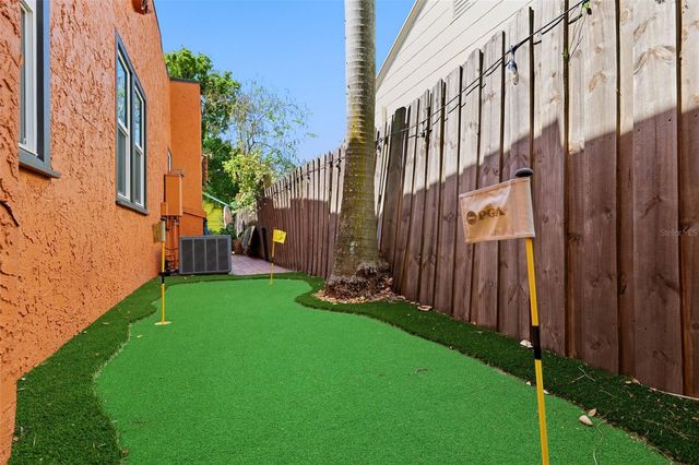 3318 W PALMIRA AVENUE, Tampa, FL 33629