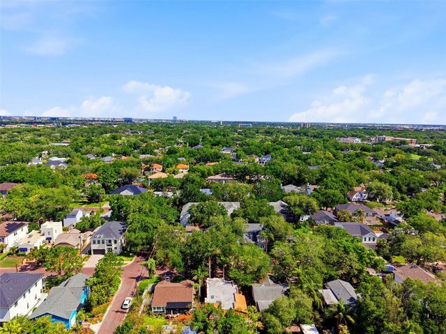 3318 W PALMIRA AVENUE, Tampa, FL 33629