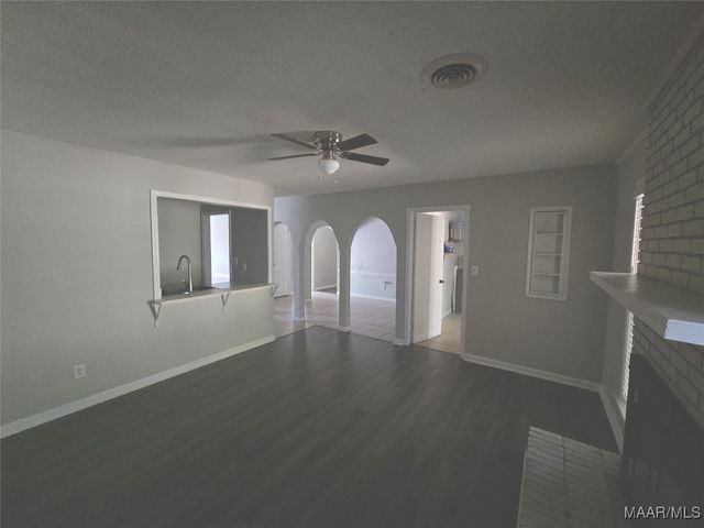 4429 WARES FERRY Road, Montgomery, AL 36109