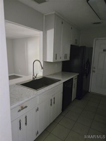 4429 WARES FERRY Road, Montgomery, AL 36109