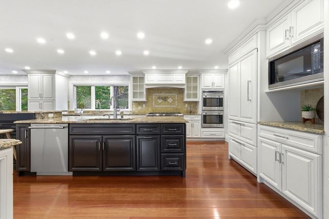 1 Croftdale Rd, Newton, MA 02464