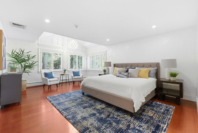 1 Croftdale Rd, Newton, MA 02464